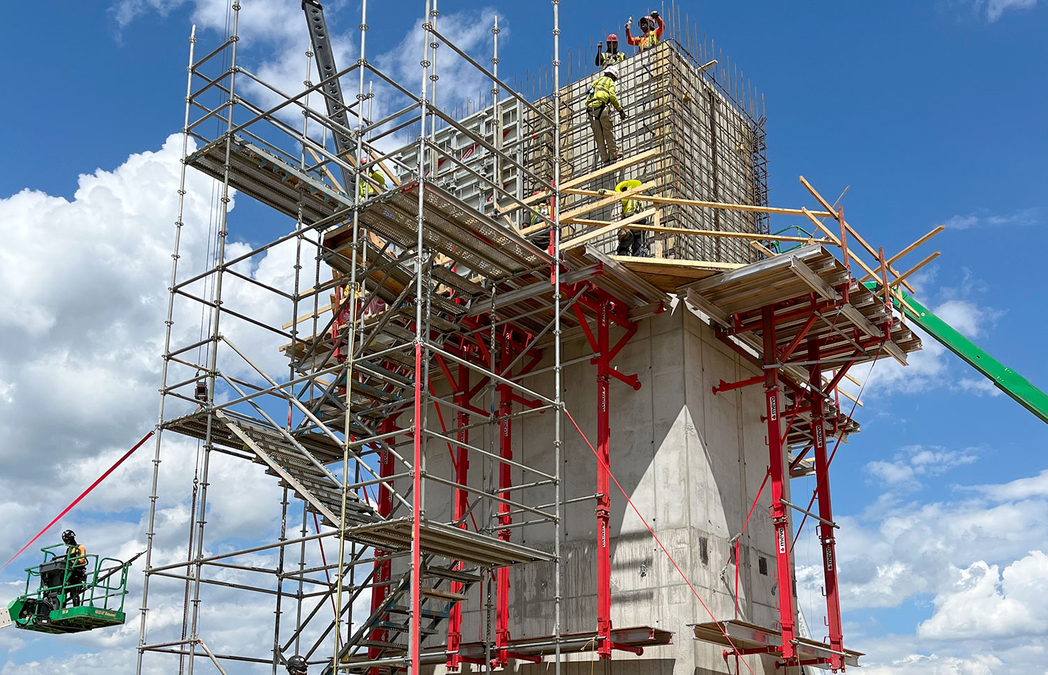 Detailed structural BIM model